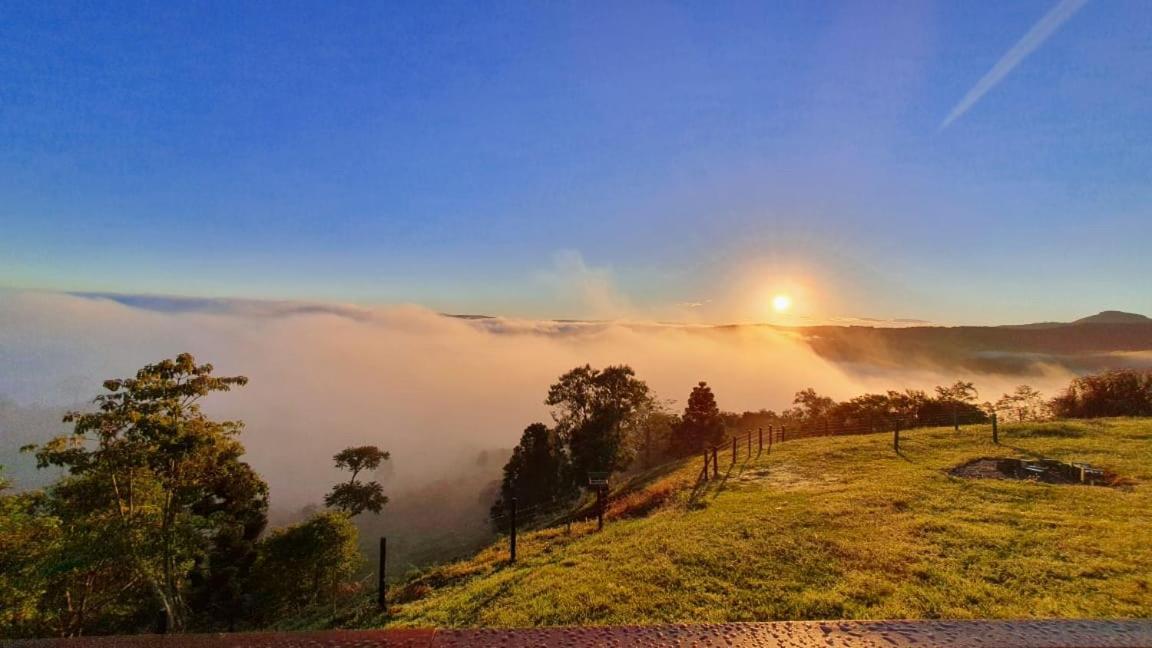 Refugio Da Montanha Brasil Loft & Panoramic View Villa อัลเฟรโด วากเนอร์ ภายนอก รูปภาพ