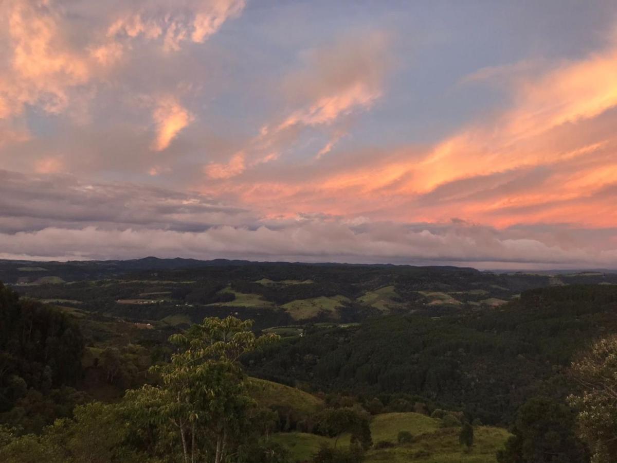 Refugio Da Montanha Brasil Loft & Panoramic View Villa อัลเฟรโด วากเนอร์ ภายนอก รูปภาพ